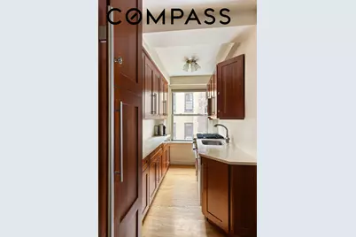 60 Gramercy Park N #9K, New York City, NY 10010 - Photo 2