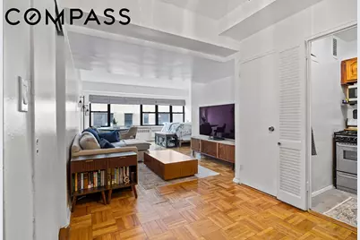 210 E 36th Street #10B, New York City, NY 10016 - Photo 2