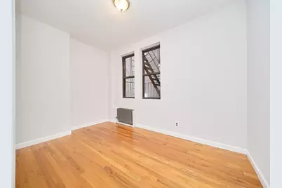 369 W 35th Street #1, New York City, NY 10001 - Photo 12