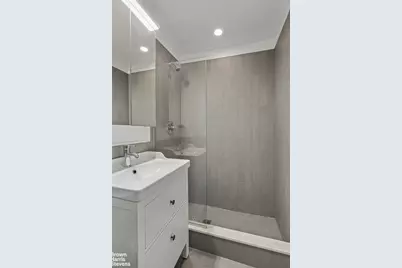 236 W 112th Street #2, New York, NY 10026 - Photo 18
