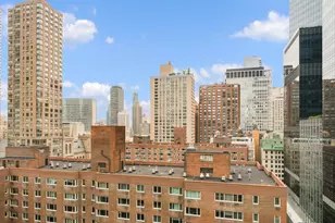 347 W 57th St, New York, NY 10019 - Photo 4