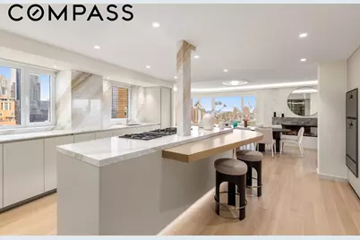 200 Central Park S #32, New York City, NY 10019 - Photo 8