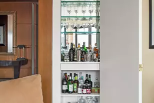 146 W 57th St, New York, NY 10019 - Photo 8