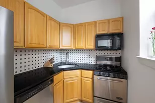 146 W 82 St, New York, NY 10024 - Photo 4