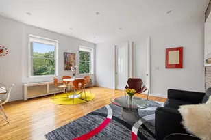 146 W 82 St, New York, NY 10024 - Photo 2