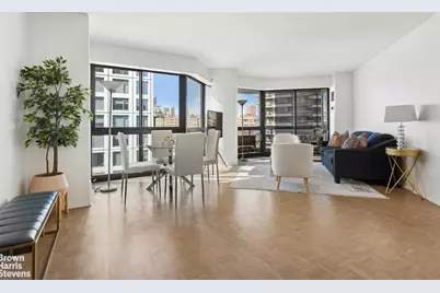 200 E 61st Street #11D, New York, NY 10065 - Photo 1