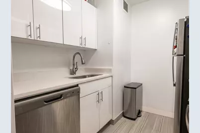 345 E 73rd Street #9G, New York City, NY 10021 - Photo 8