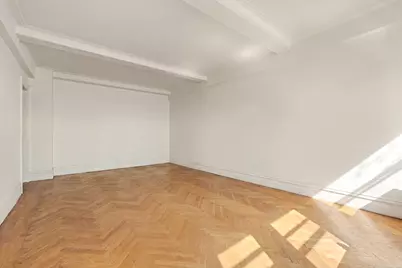600 W 111th Street #4B, New York City, NY 10025 - Photo 4