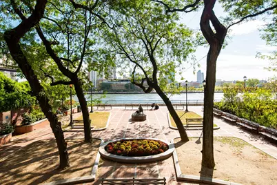 236 E 47th Street #36C, New York, NY 10017 - Photo 10
