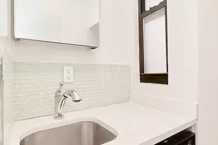 102 Greenwich Ave, New York, NY 10011 - Photo 6