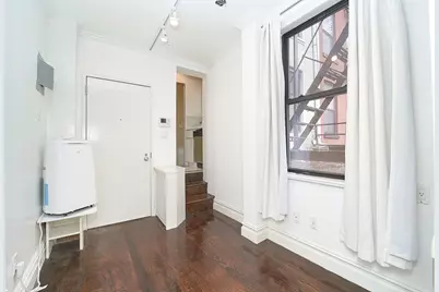 102 Greenwich Avenue #10, New York, NY 10011 - Photo 1