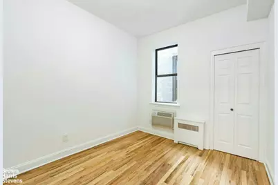 405 E 82nd Street #4G, New York City, NY 10028 - Photo 4