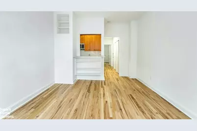 405 E 82nd Street #4G, New York City, NY 10028 - Photo 2