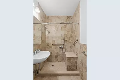 235 W 70th Street #6D, New York, NY 10023 - Photo 10