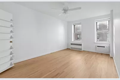 235 W 70th Street #6D, New York, NY 10023 - Photo 6