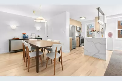 175 E 74th Street #6CD, New York, NY 10021 - Photo 2