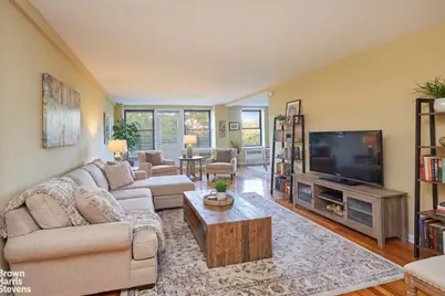 540 Ocean Parkway #4H, Brooklyn, NY 11218 - Photo 1