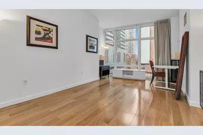 1600 Broadway #9C, New York, NY 10019 - Photo 8