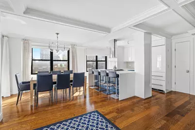 200 E 74th Street #7AB, New York, NY 10021 - Photo 2
