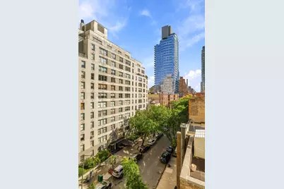 200 E 74th Street #7AB, New York, NY 10021 - Photo 12