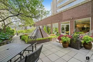 100 W 94th St, New York, NY 10025 - Photo 1