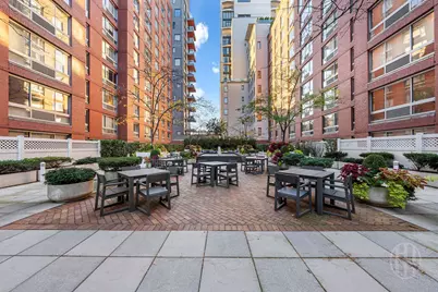 555 W 23rd Street #S7M, New York City, NY 10011 - Photo 6