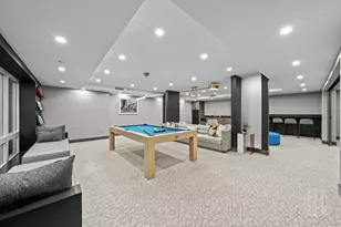 555 W 23rd St, New York City, NY 10011 - Photo 8