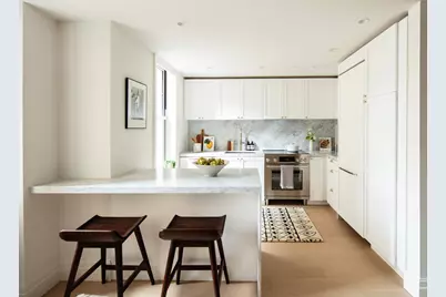 26 W 9th Street #4-C, New York, NY 10011 - Photo 2