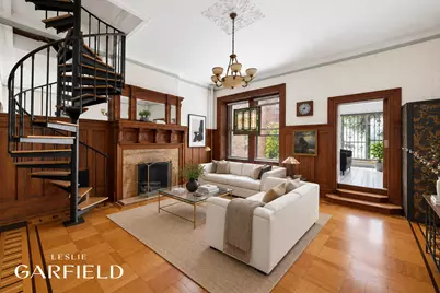 328 W 89th Street, New York, NY 10024 - Photo 2