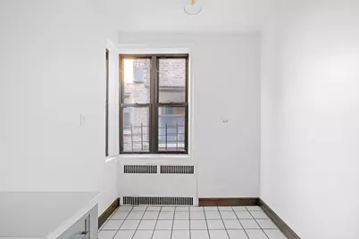 1701 Albemarle Road #F10, Brooklyn, NY 11226 - Photo 4