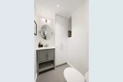 15 Jones Street #1G, New York, NY 10014 - Photo 4