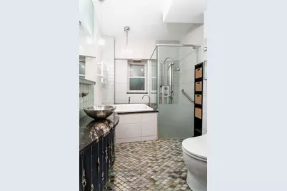 205 W 57th Street #3DB, New York, NY 10019 - Photo 8