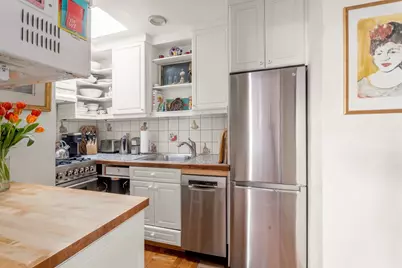 205 W 57th Street #11CD, New York, NY 10019 - Photo 6