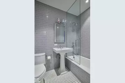 470 W 24th Street #19D, New York, NY 10011 - Photo 6