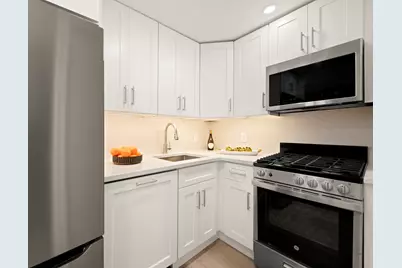 34 W 76th Street #10, New York City, NY 10023 - Photo 4