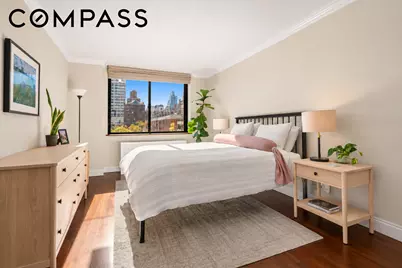 330 E 75th Street #14E, New York, NY 10021 - Photo 6
