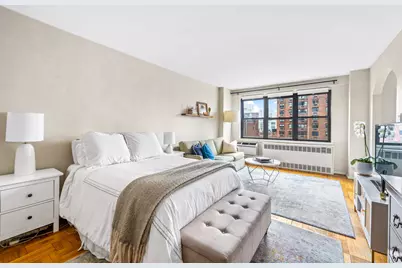 301 E 63rd Street #8C, New York City, NY 10065 - Photo 1