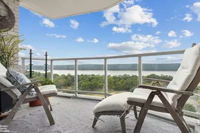 3333 Henry Hudson Parkway #18J, New York City, NY 10463 - Photo 1