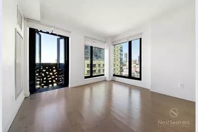 11-39 49th Avenue #516, Long Island City, NY 11101 - Photo 1