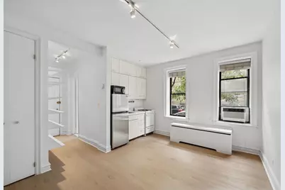 221 E 76th Street #1B, New York, NY 10021 - Photo 1