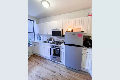 257 W 10th Street #2-E, New York City, NY 10011 - Photo 1