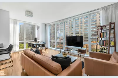 200 W End Avenue #16H, New York, NY 10023 - Photo 1