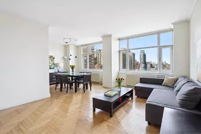 404 E 76th Street #25B, New York, NY 10021 - Photo 1