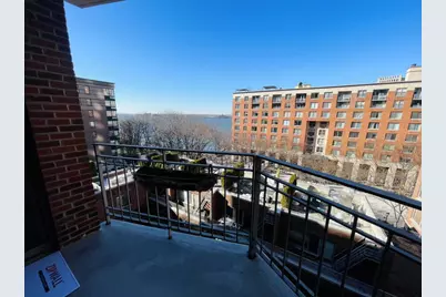 2 S End Avenue #7U, New York City, NY 10280 - Photo 1