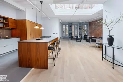 64 N Moore Street #PHW, New York City, NY 10013 - Photo 1