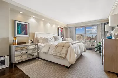 360 E 72nd Street #C3504, New York, NY 10021 - Photo 1
