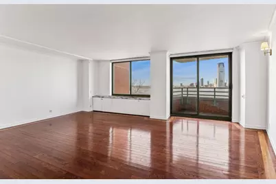 21 S End Avenue #621, New York, NY 10280 - Photo 1