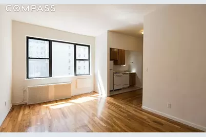 301 E 49th Street #3C, New York, NY 10017 - Photo 1
