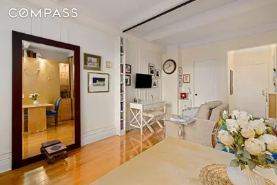 225 Central Park W #416, New York City, NY 10024 - Photo 1