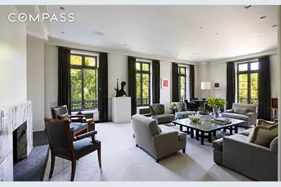 2 E 70th Street #4A, New York City, NY 10021 - Photo 1